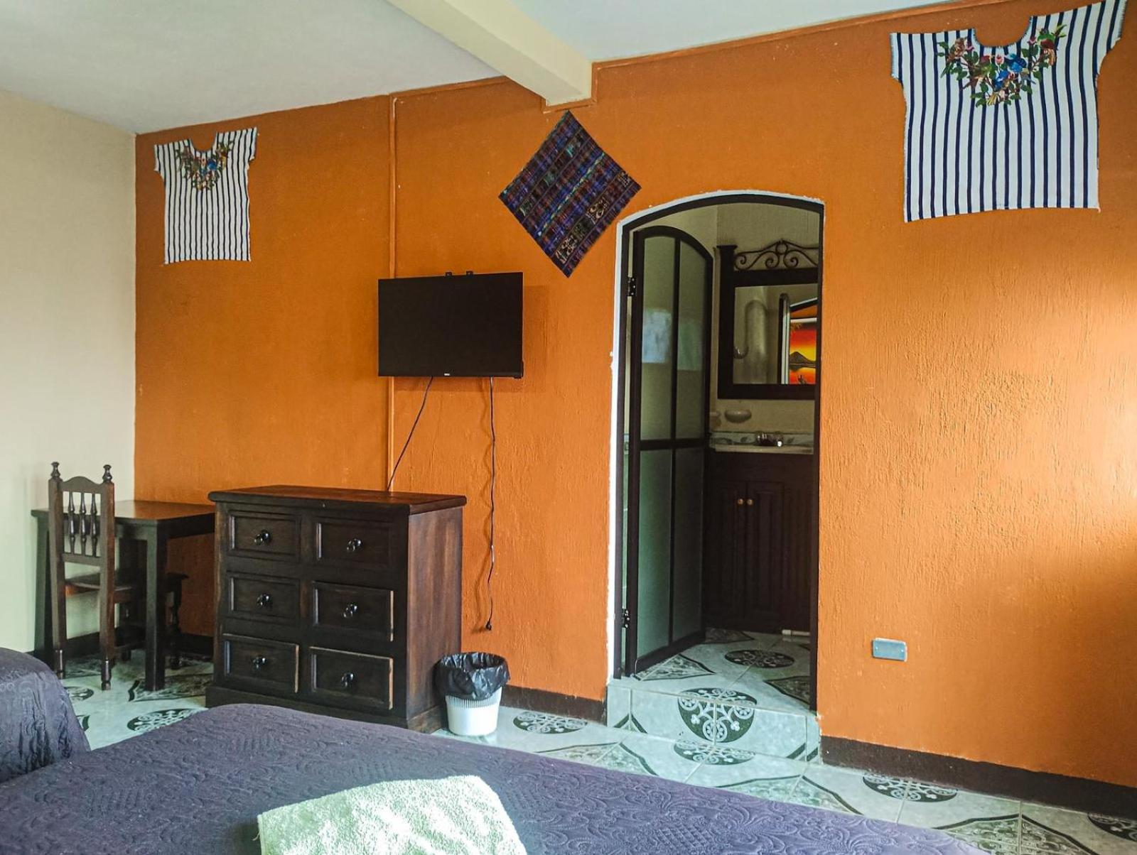 Hotel Casa Elefante Dormido Panajachel Exterior foto